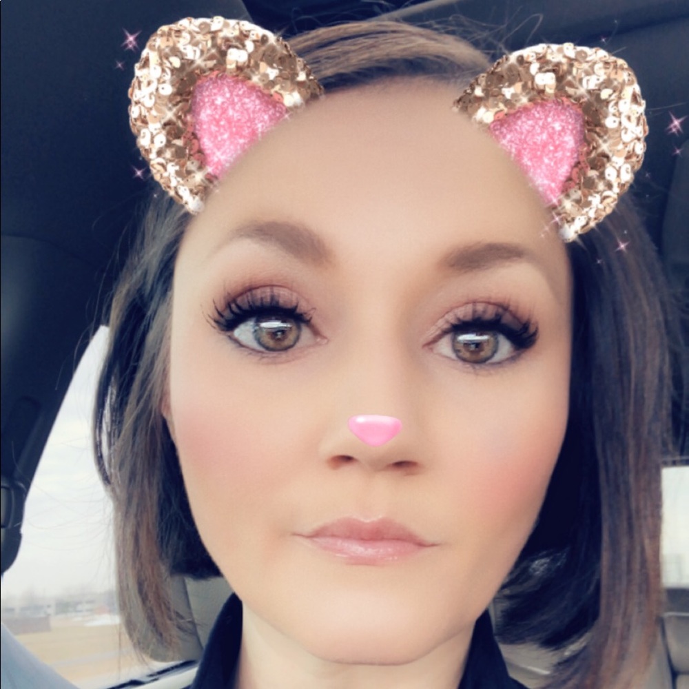 Meet your Posher, Jennjfer